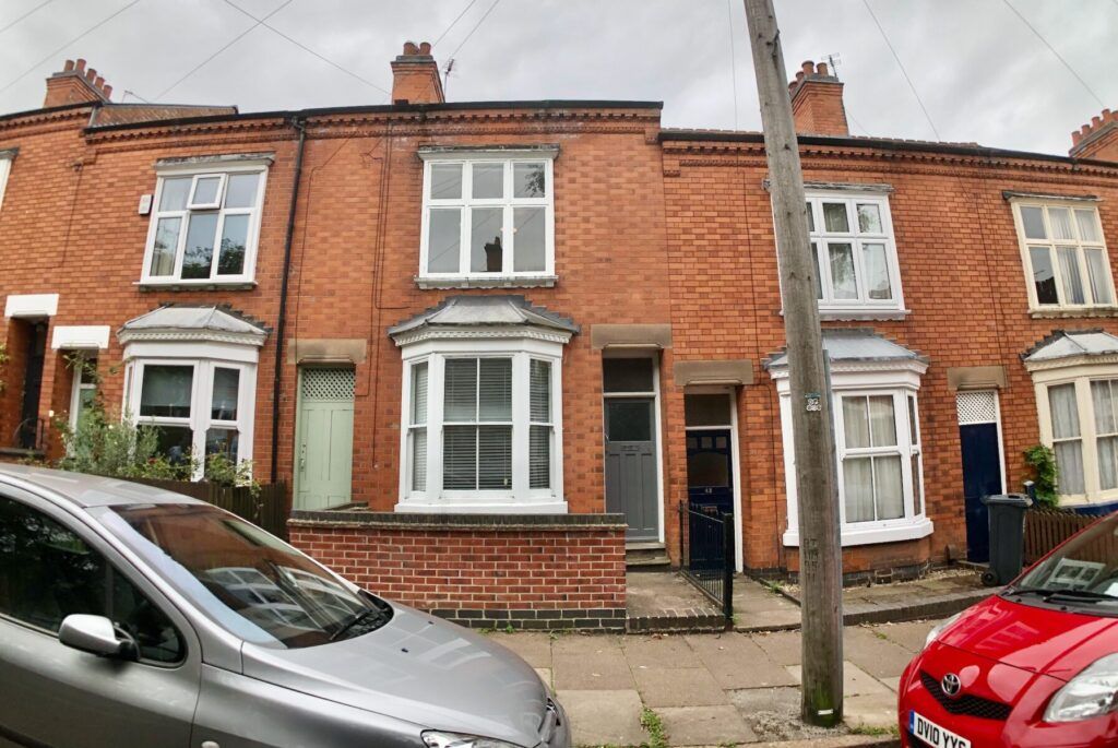 4 bed terraced house to rent in Lorne Road, Leicester LE2, £1,733 pcm