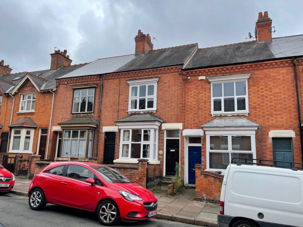 4 bed terraced house to rent in Lytton Road, Leicester LE2, £1,907 pcm
