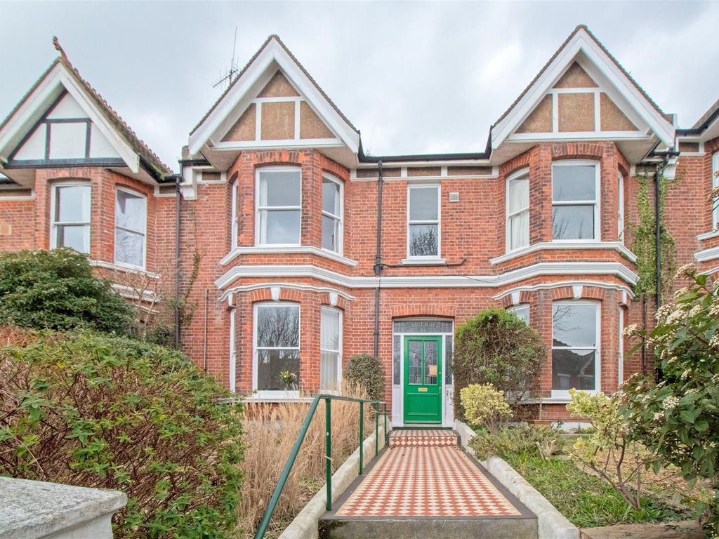 1 bed flat for sale in Stanford Avenue, Brighton BN1, £350,000