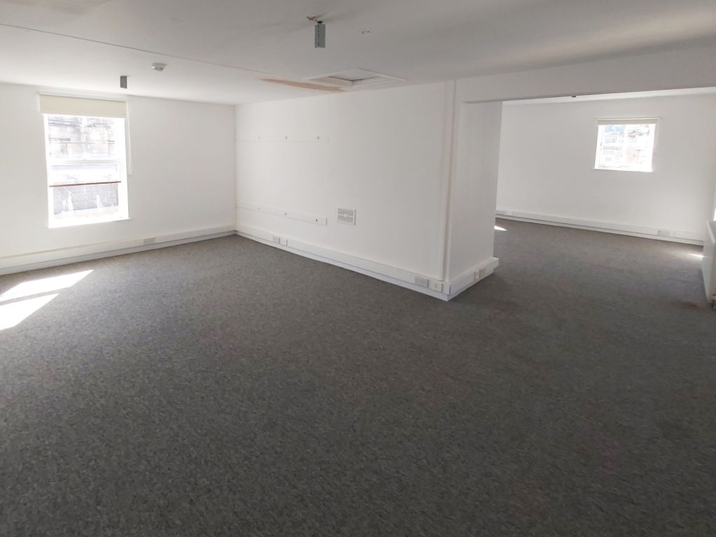 Office to let in Northumberland Buildings, Bath BA1, £25,500 pa