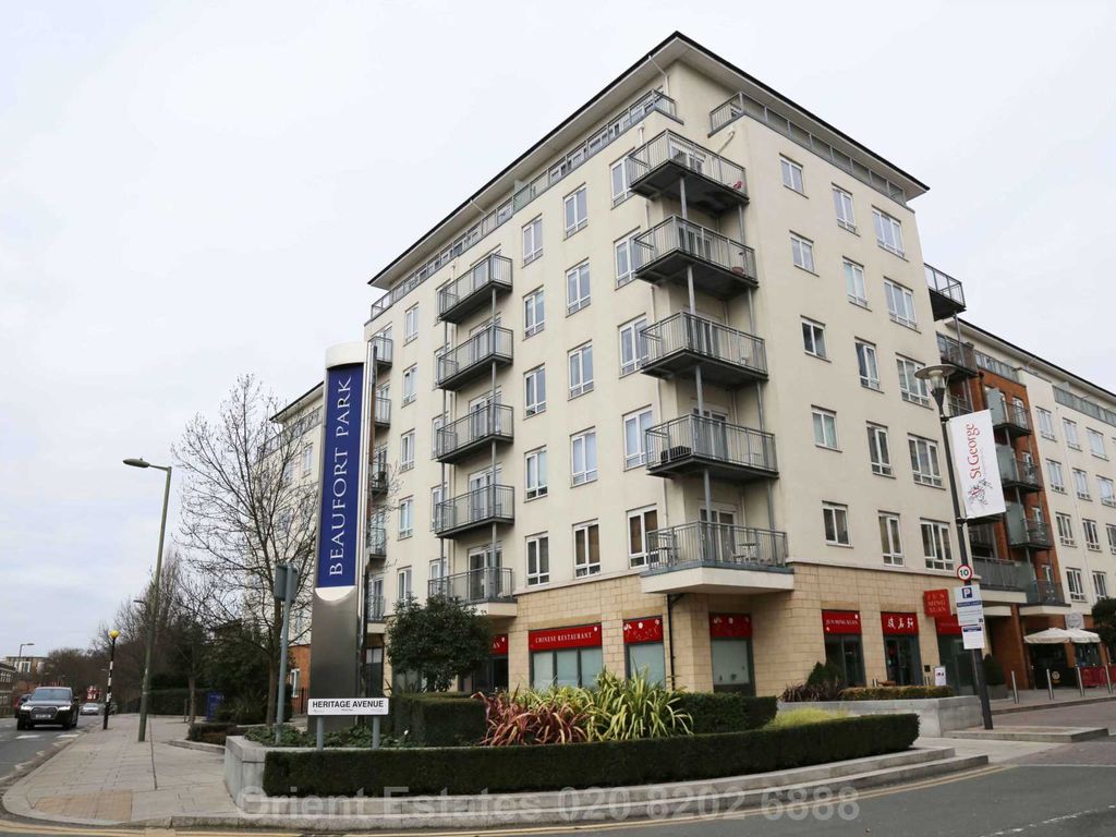 2 bed flat for sale in Beaufort Park, Colindale NW9, £520,000