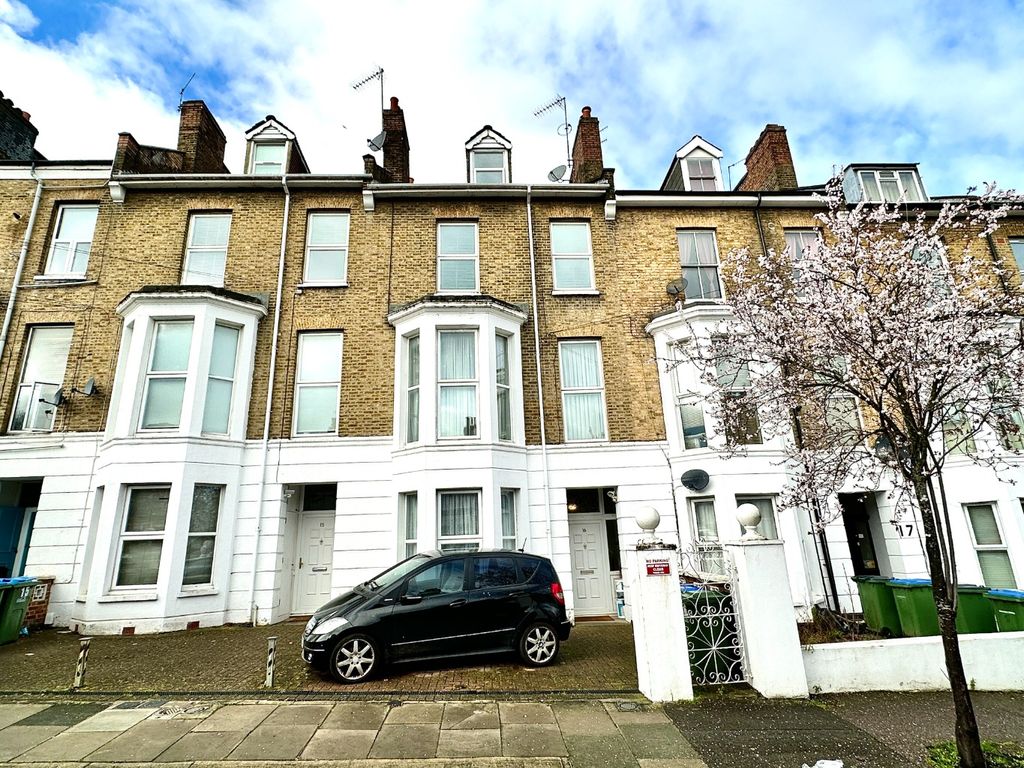 6 bed terraced house for sale in Vicarage Park, Plumstead, London SE18, £675,000