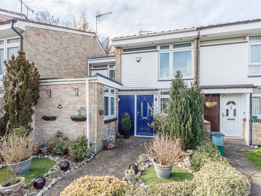 3 bed terraced house for sale in Hollywoods, Croydon CR0, £440,000