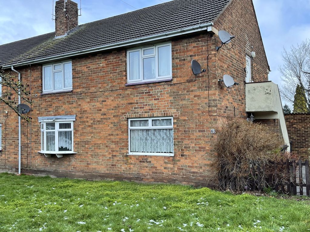 2 bed flat for sale in Shakespeare Road, Horninglow, Burton-On-Trent DE14, £90,000