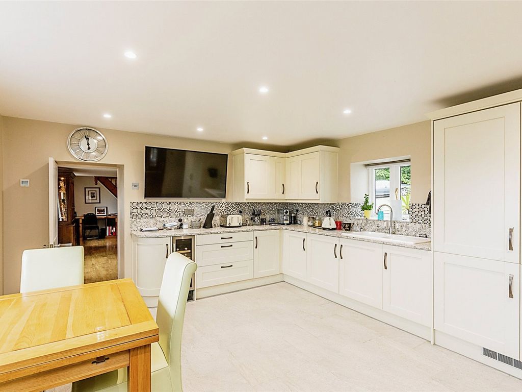 4 bed detached house for sale in Clevedon Lane, Clevedon, Somerset BS21, £995,000