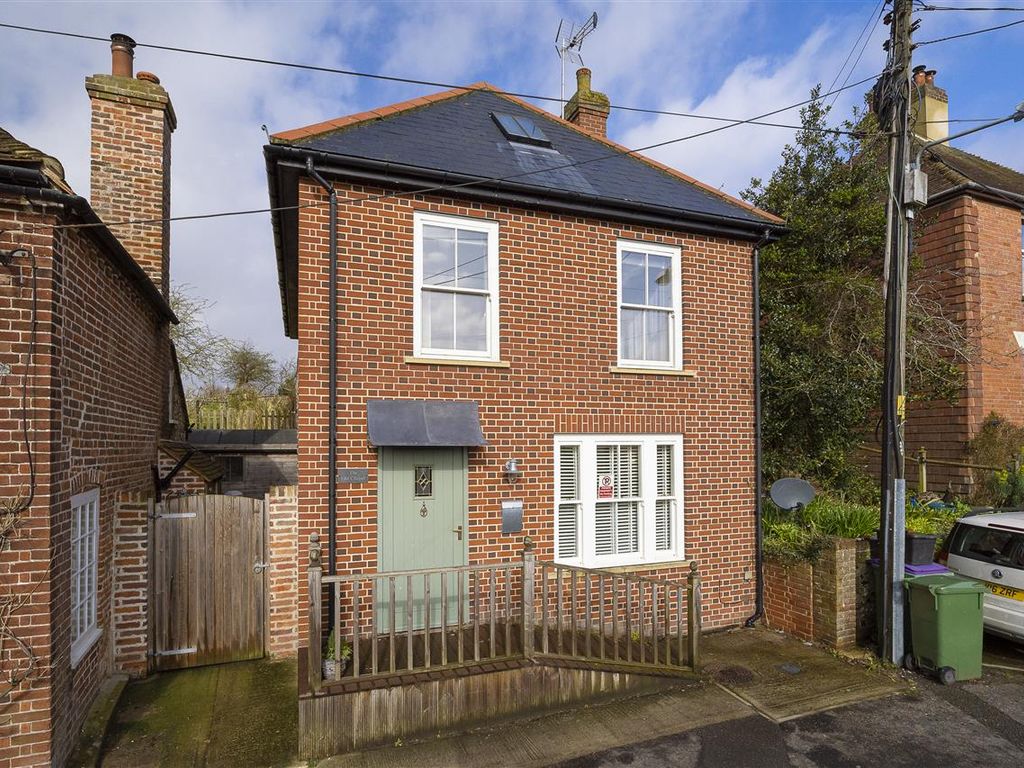 2 bed detached house for sale in The Old Chapel, The Row, Elham CT4, £425,000