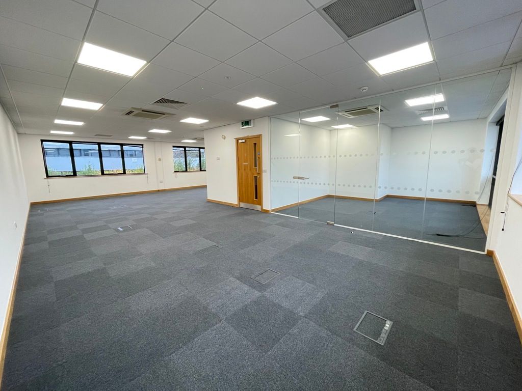 Office to let in 1E Network Point, Range Road, Witney, Oxfordshire OX29, Non quoting