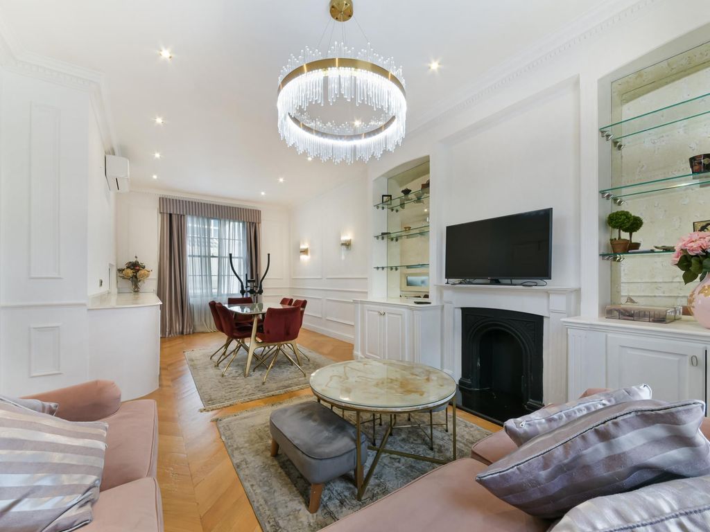 4 bed property to rent in Hugh Street, Victoria, London SW1V, £6,500 pcm