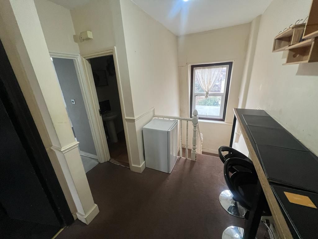 1 bed flat to rent in Green Lanes, London N8, £1,475 pcm