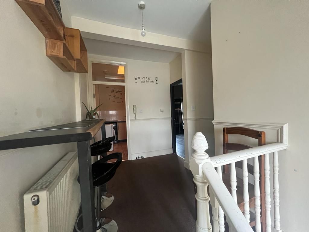 1 bed flat to rent in Green Lanes, London N8, £1,475 pcm