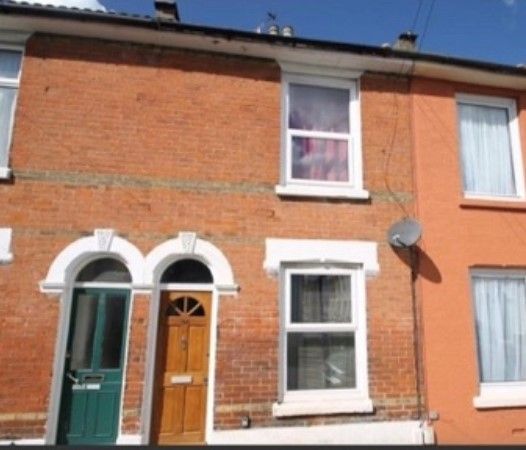 3 bed terraced house to rent in Lawson Road, Southsea PO5, £1,450 pcm