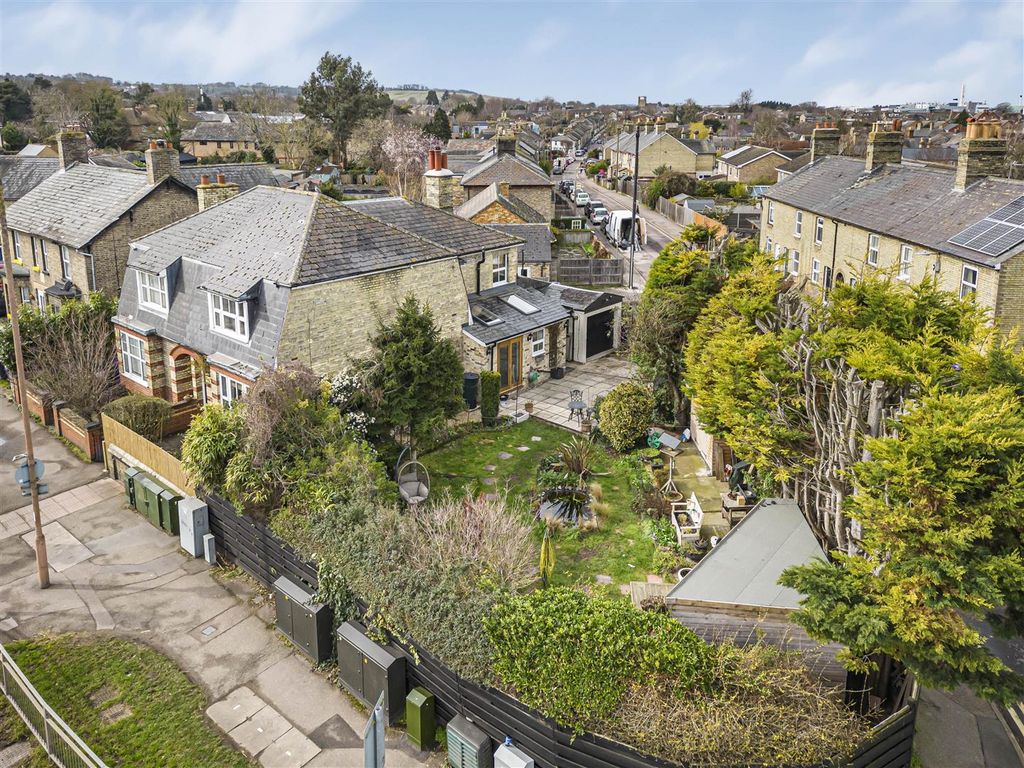 3 bed semi-detached house for sale in Melbourn Road, Royston SG8, £475,000