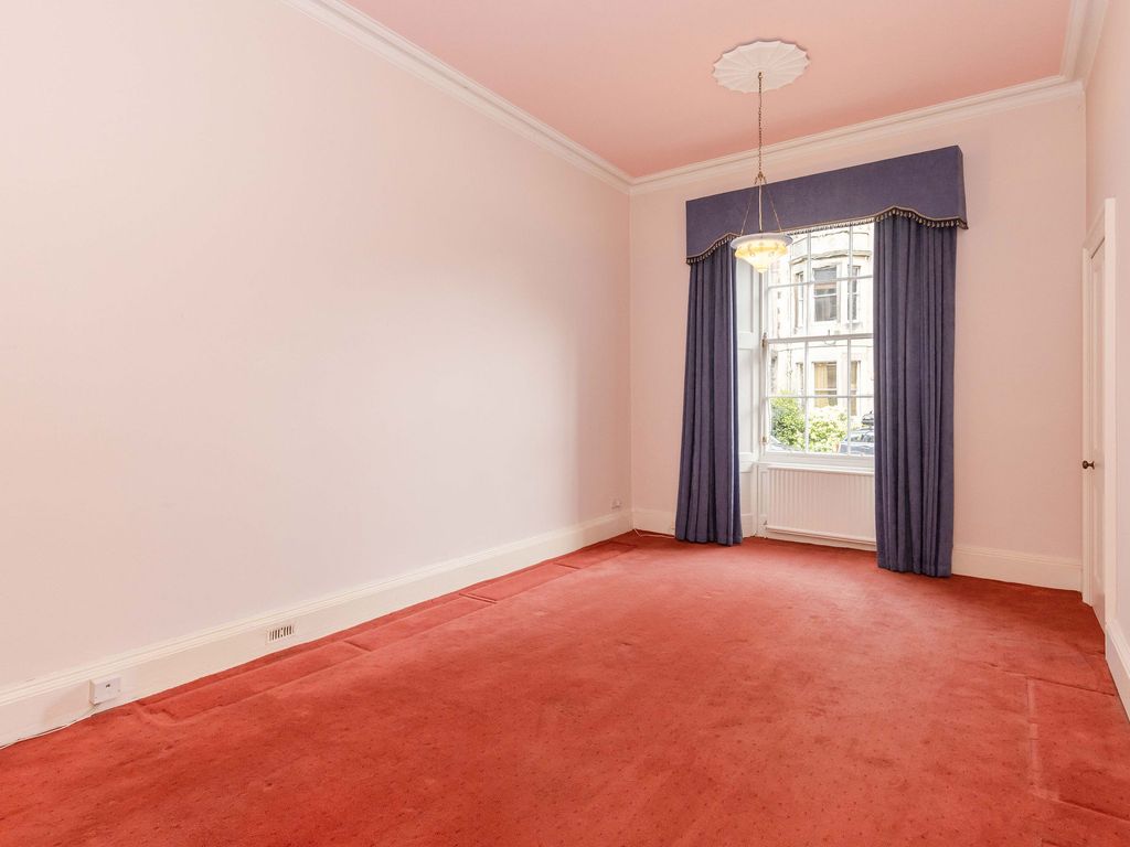 4 bed flat for sale in 32 Henderson Row, New Town, Edinburgh EH3, £675,000