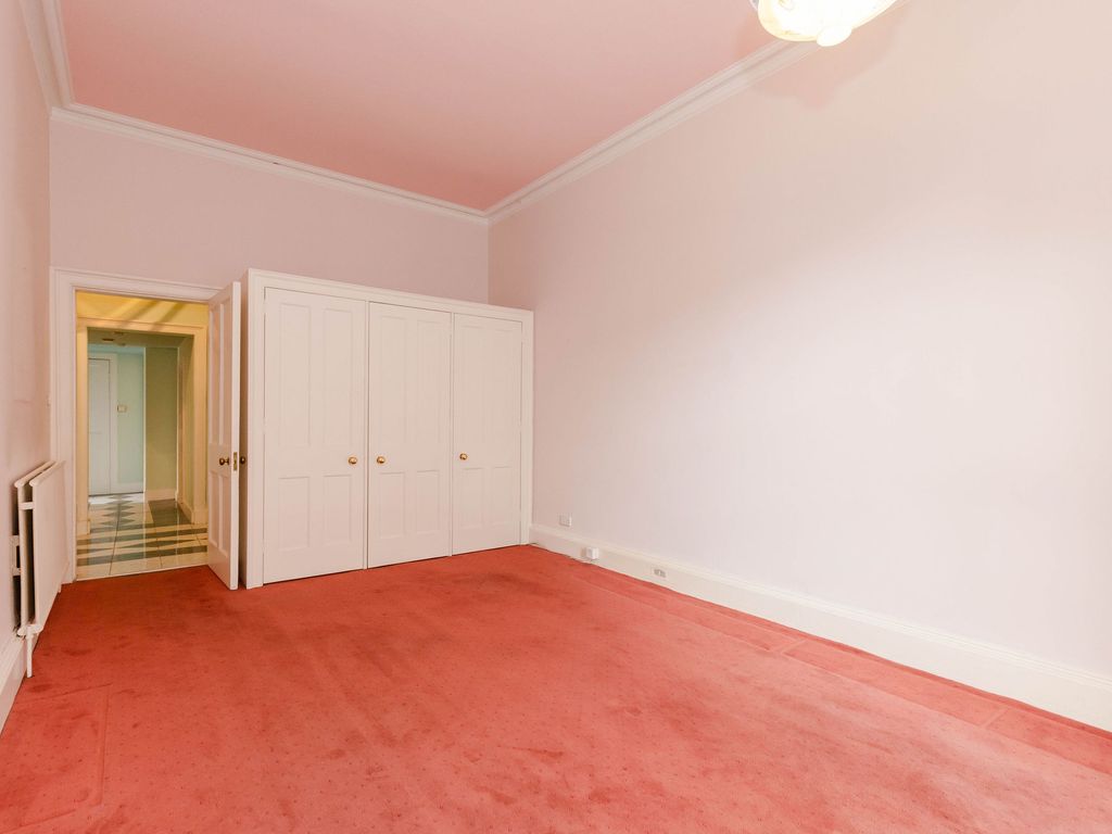 4 bed flat for sale in 32 Henderson Row, New Town, Edinburgh EH3, £675,000