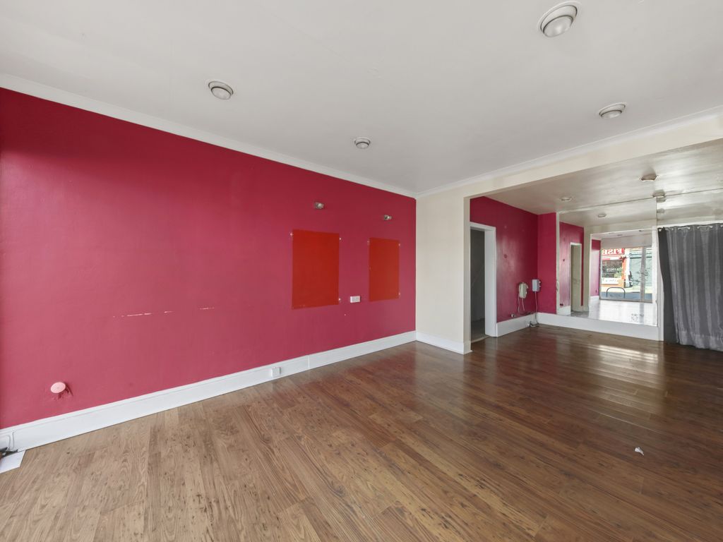 Commercial property to let in Northfield Avenue, London W13, £22,000 pa