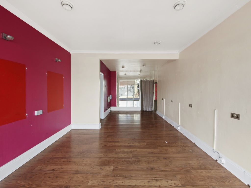 Commercial property to let in Northfield Avenue, London W13, £22,000 pa