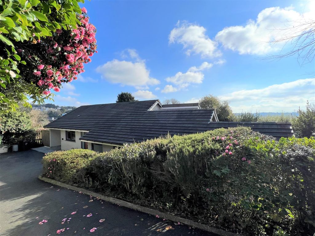 4 bed property for sale in Trevarrick Road, St Austell, St. Austell PL25, £572,500