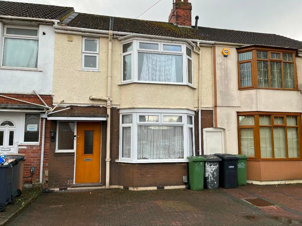 3 bed terraced house to rent in Dordans Road, Luton LU4, £1,450 pcm