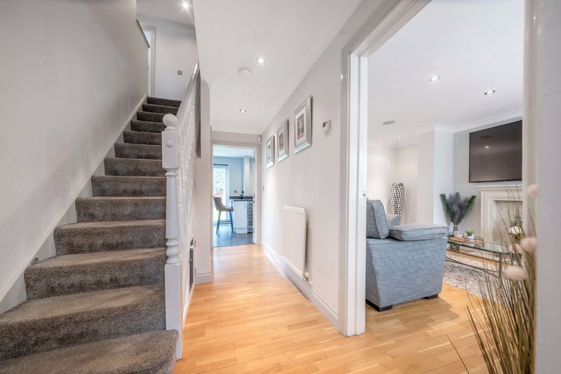 5 bed detached house for sale in Anvil Terrace, Dartford DA2, £915,000