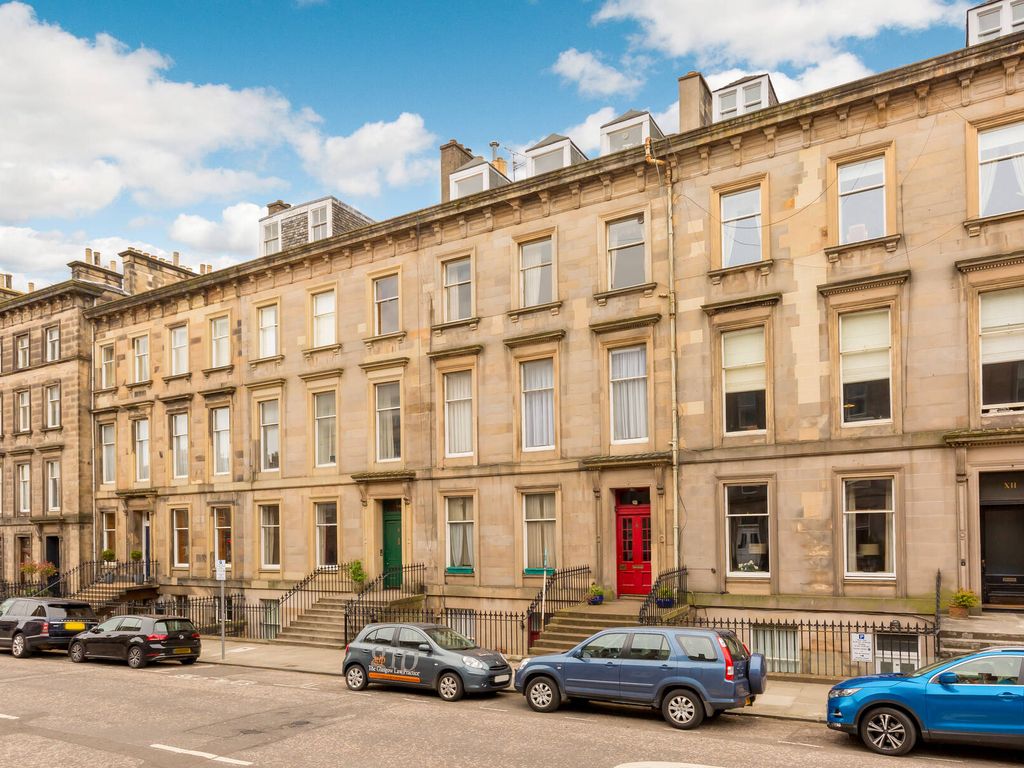 4 bed flat for sale in 10/4 Grosvenor Street, West End, Edinburgh EH12, £395,000