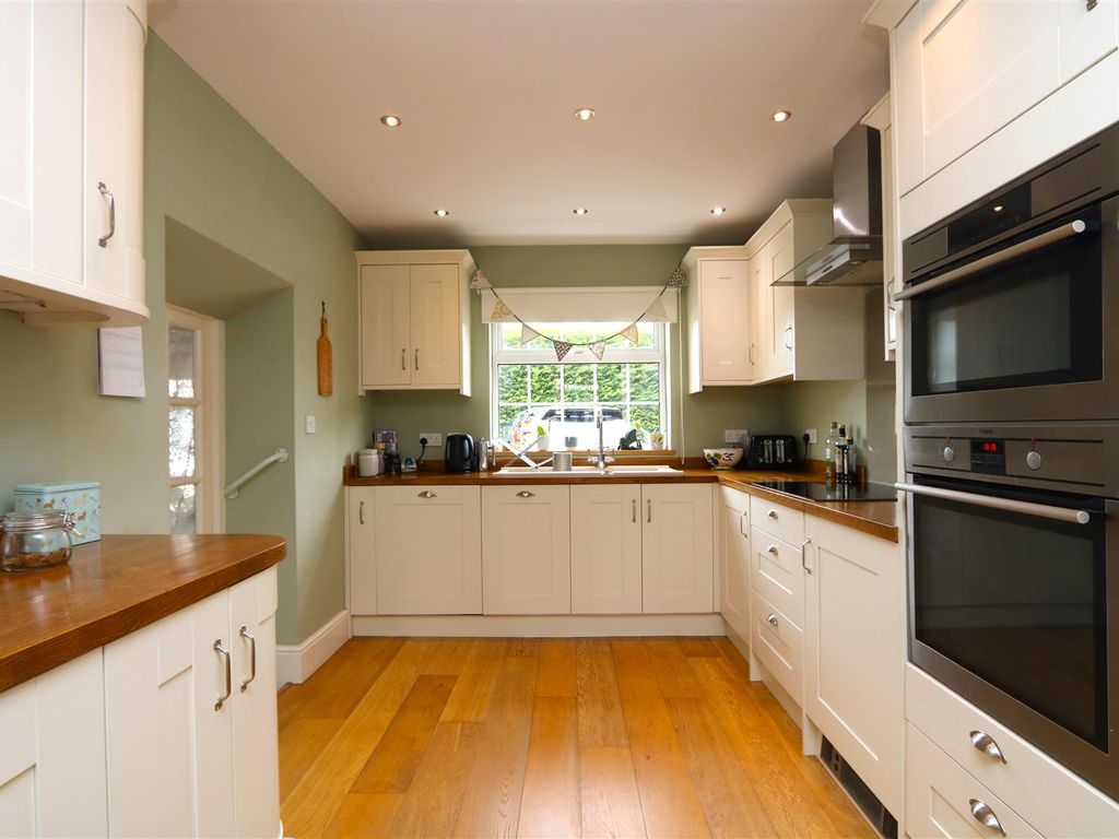 6 bed detached house for sale in Church Hill, High Littleton, Bristol BS39, £750,000