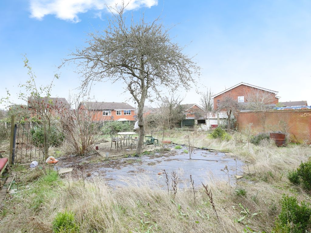 3 bed cottage for sale in Coleshill Road, Atherstone CV9, £180,000