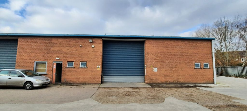 Warehouse to let in Unit 2, Site 13, St Richards Road, Four Pools Industrial Estate, Evesham, Worcestershire WR11, £22,000 pa