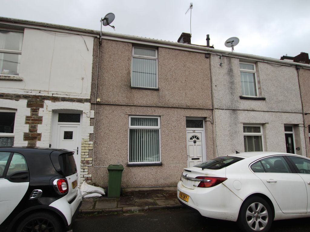 2 bed terraced house to rent in Sion Street, Pontypridd CF37, £750 pcm