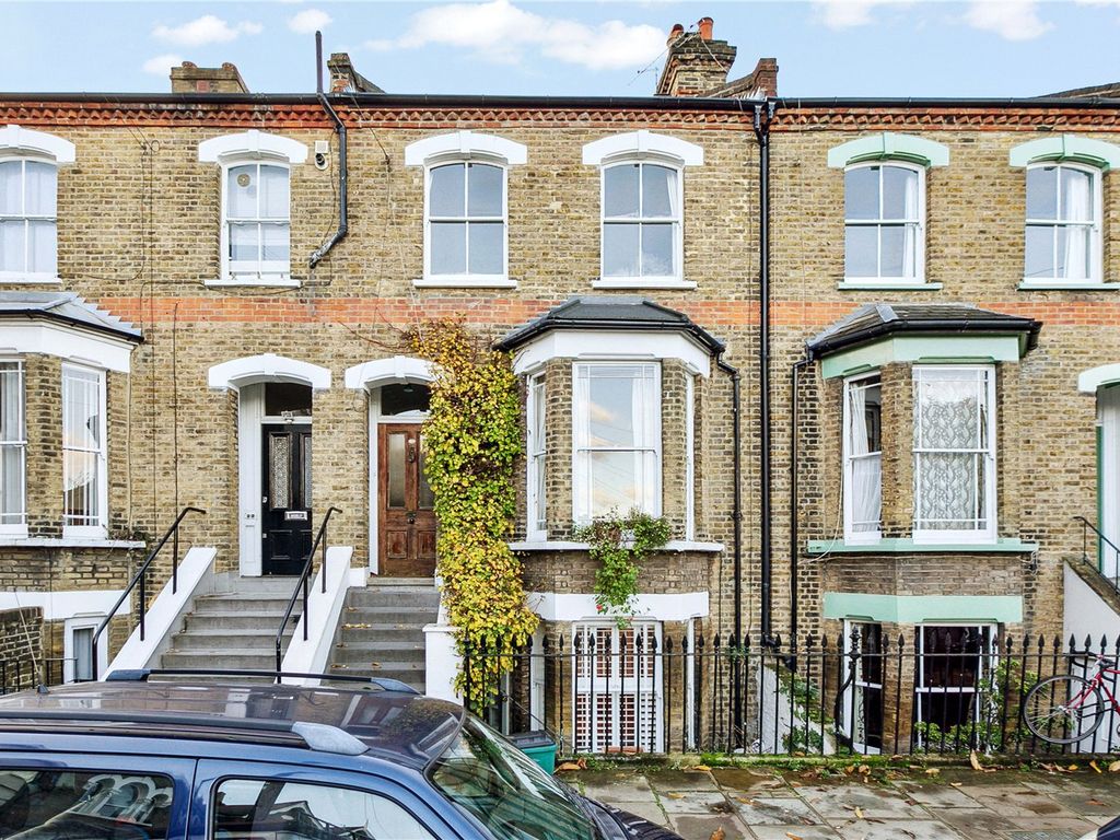 1 bed flat for sale in Twisden Road, London NW5, £525,000