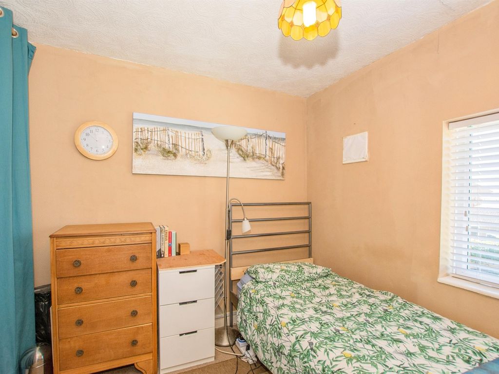 5 bed semi-detached house for sale in Axbridge Crescent, Llanrumney, Cardiff CF3, £340,000