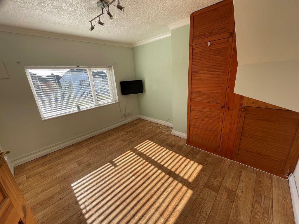 5 bed semi-detached house for sale in Axbridge Crescent, Llanrumney, Cardiff CF3, £340,000