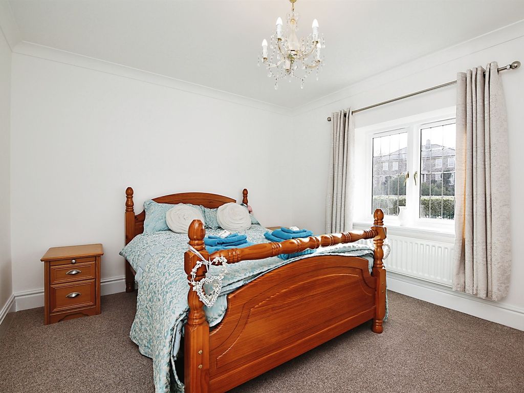 5 bed detached house for sale in Wellington Drive, Wynyard, Billingham TS22, £825,000
