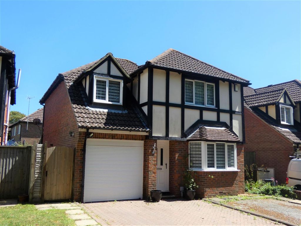 4 bed detached house for sale in Foxes Close, Rustington, West Sussex BN16, £500,000