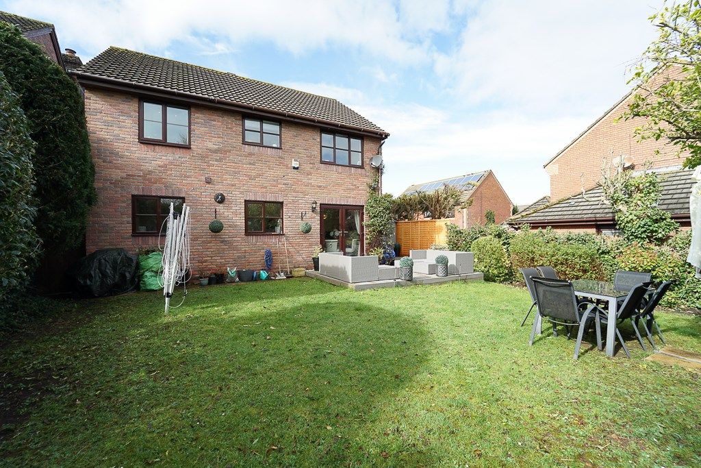 5 bed detached house for sale in Juniper Place, Wick St.Lawrence, Weston-Super-Mare BS22, £495,000