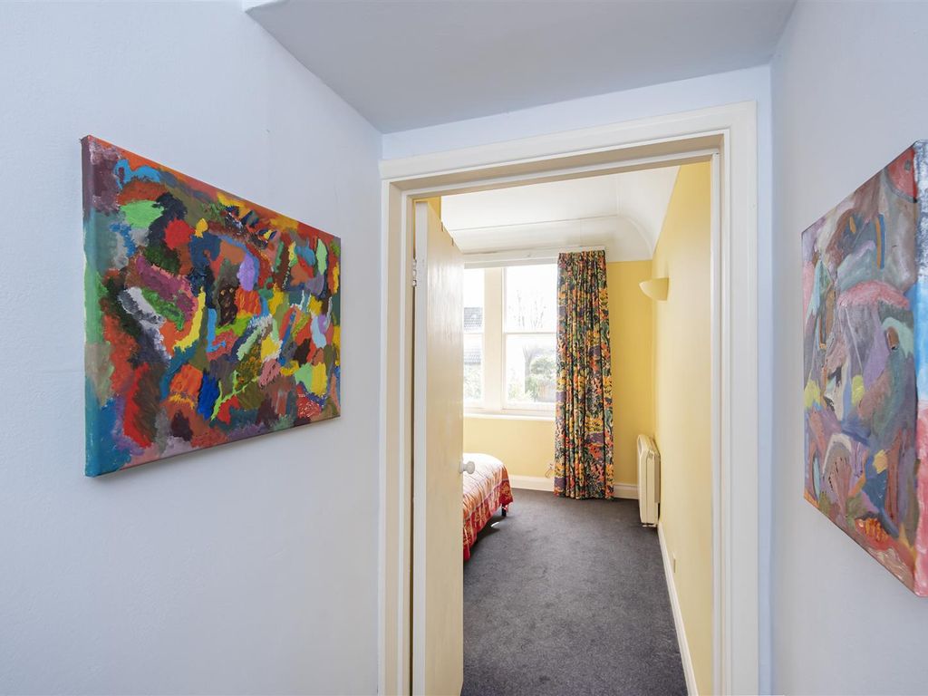 1 bed flat for sale in Woodstock Grange, Grange Road, London W5, £399,000