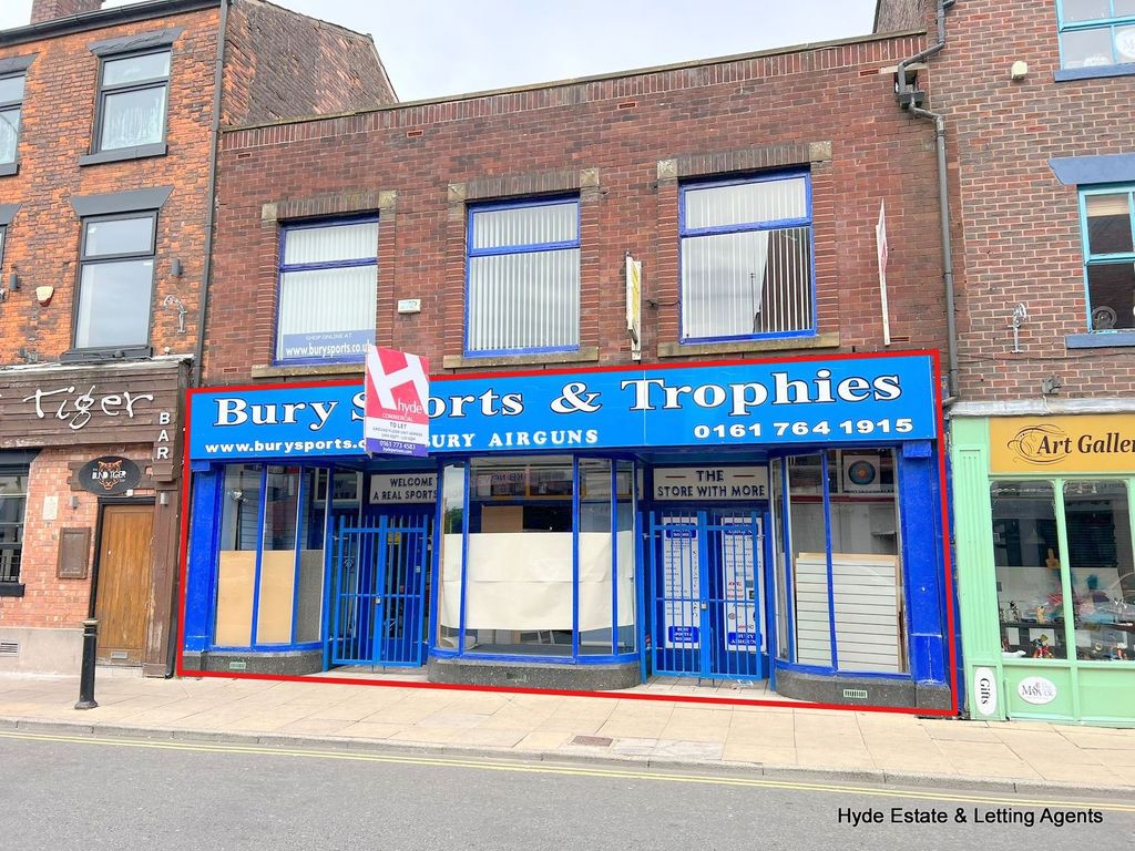 Office to let in Bolton Street, Bury BL9, £19,500 pa