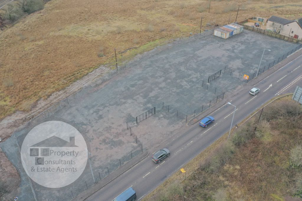 Land to let in Carlisle Road, Cleland, Lanarkshire ML1, £72,000 pa