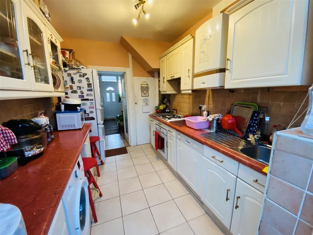 4 bed terraced house for sale in Village Way, London, Greater London NW10, £550,000