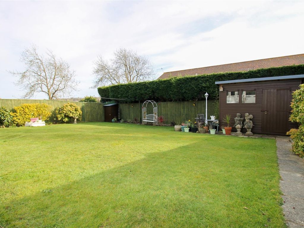 2 bed detached bungalow for sale in Daresbury Close, Bexhill-On-Sea TN39, £399,950