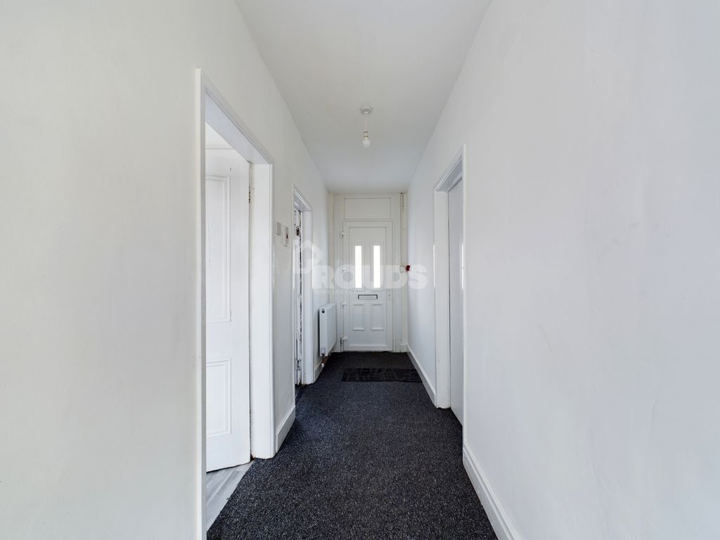 2 bed flat to rent in Bushbury Road, Wolverhampton, West Midlands WV10, £850 pcm