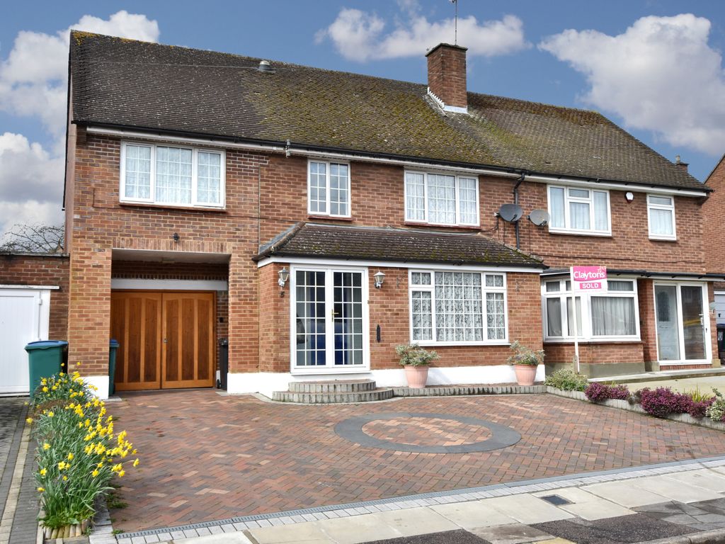 5 bed semi-detached house for sale in Widgeon Way, Watford WD25, £625,000