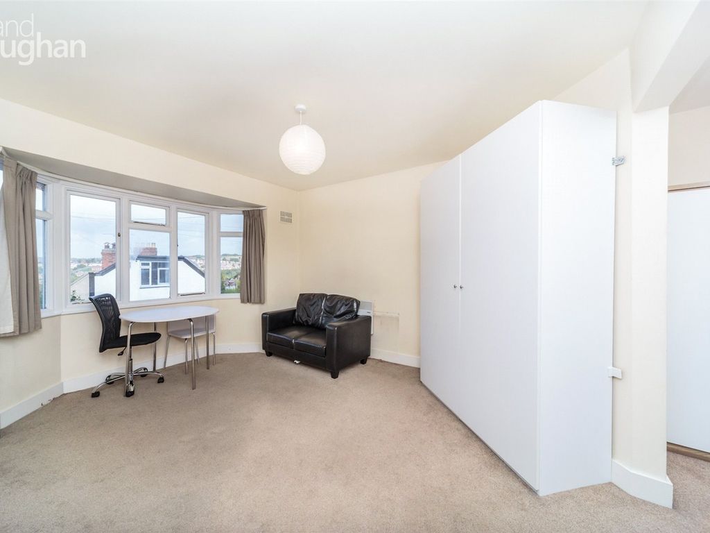 2 bed flat to rent in Baden Road, Brighton BN2, £1,750 pcm