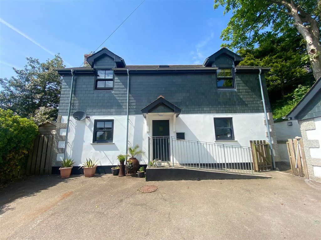 3 bed detached house for sale in Steamers Hill, Angarrack, Hayle TR27, £599,950