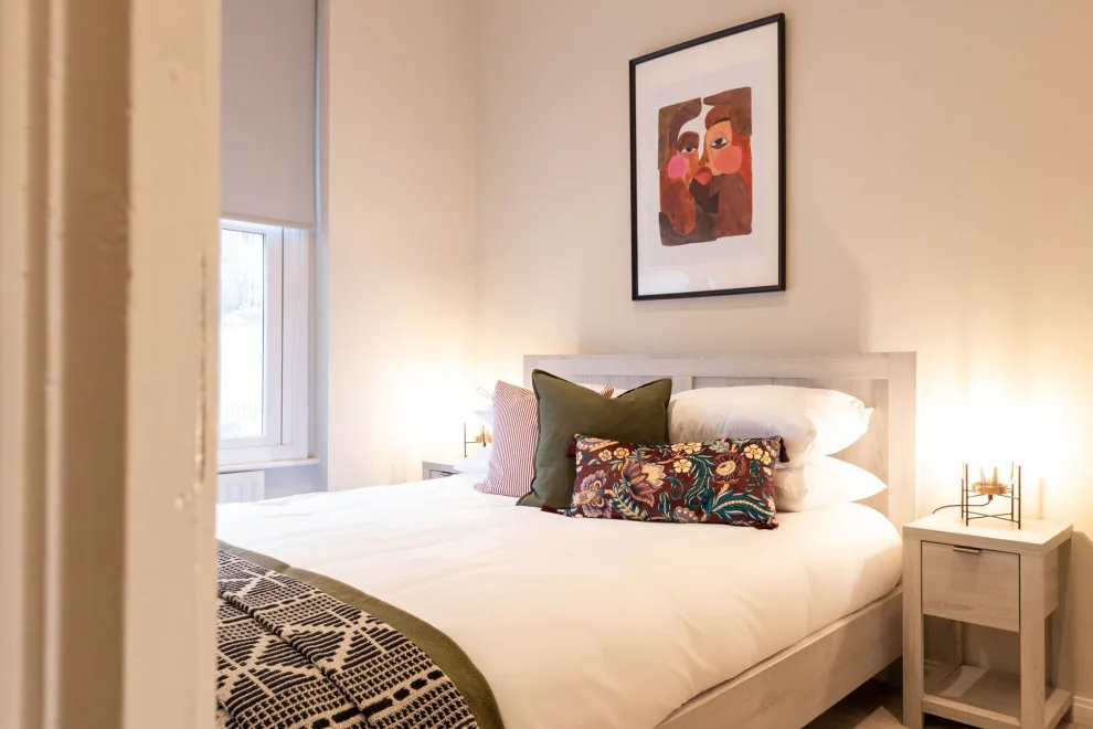 2 bed flat to rent in Swinton Street, London WC1X, £7,429 pcm