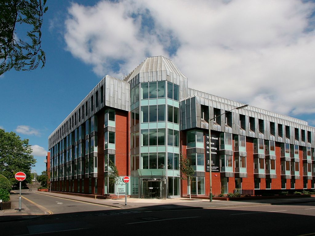 Office to let in Part Ground Floor Station Square, Gloucester Wing, 1 Gloucester Street, Swindon SN1, £88,880 pa