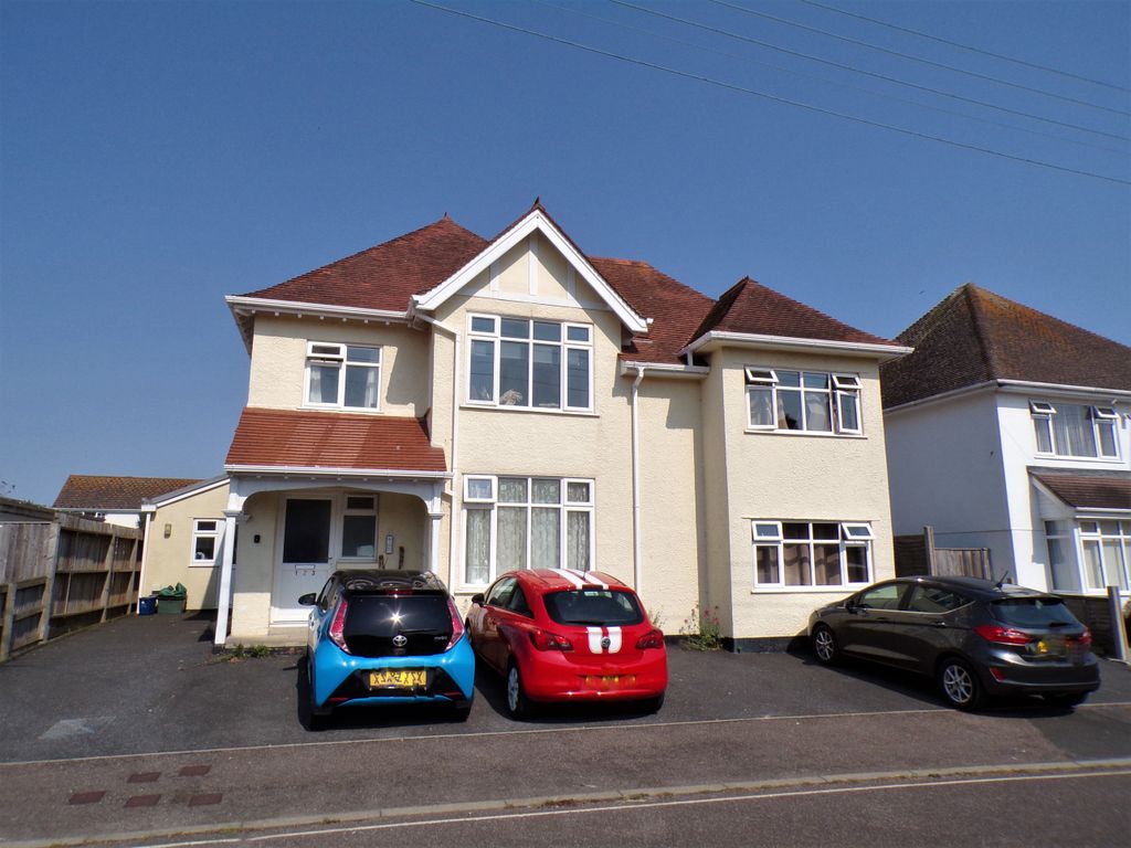 7 bed flat for sale in Meadow Road, Seaton EX12, £895,000