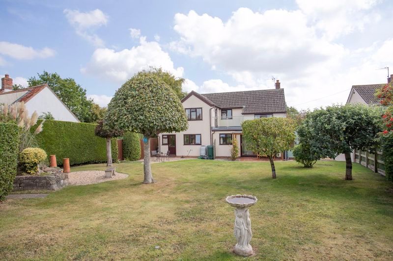 4 bed detached house for sale in Woodhill, Stoke St. Gregory, Taunton TA3, £575,000