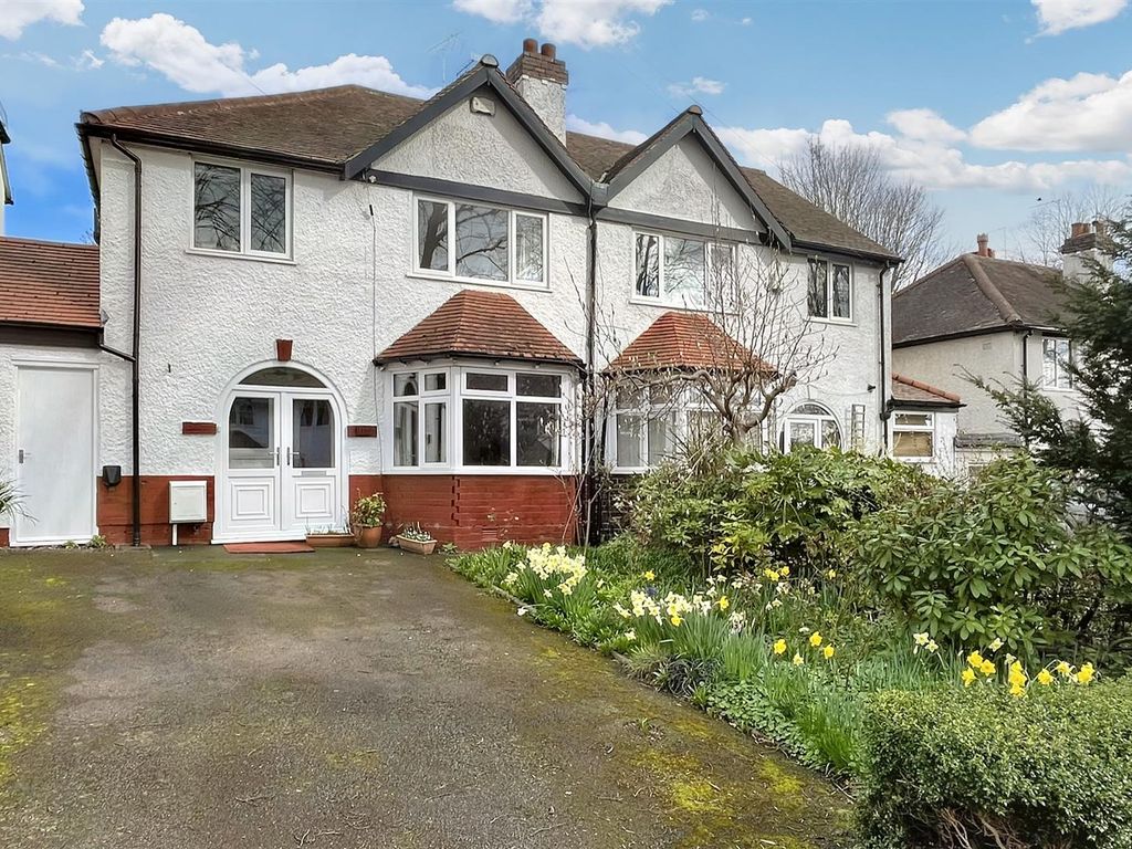 3 bed semi-detached house for sale in Blenheim Road, Moseley, Birmingham B13, £400,000