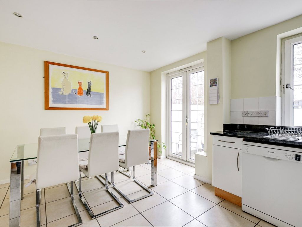 4 bed detached house for sale in Sussex Gardens, Highgate, London N6, £1,000,000