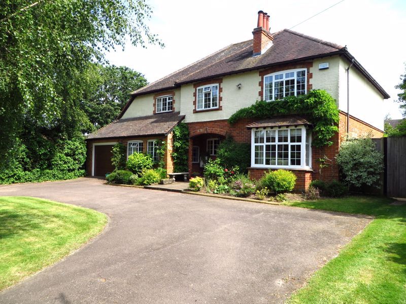 5 bed property for sale in Keswick Road, Great Bookham, Bookham, Leatherhead KT22, £1,450,000